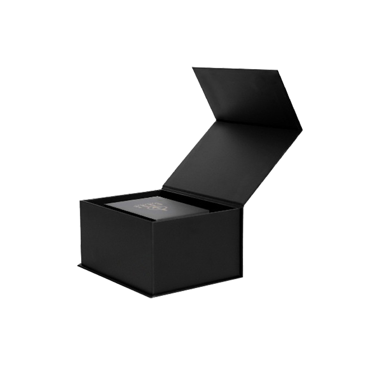 Magnetic Closure Box