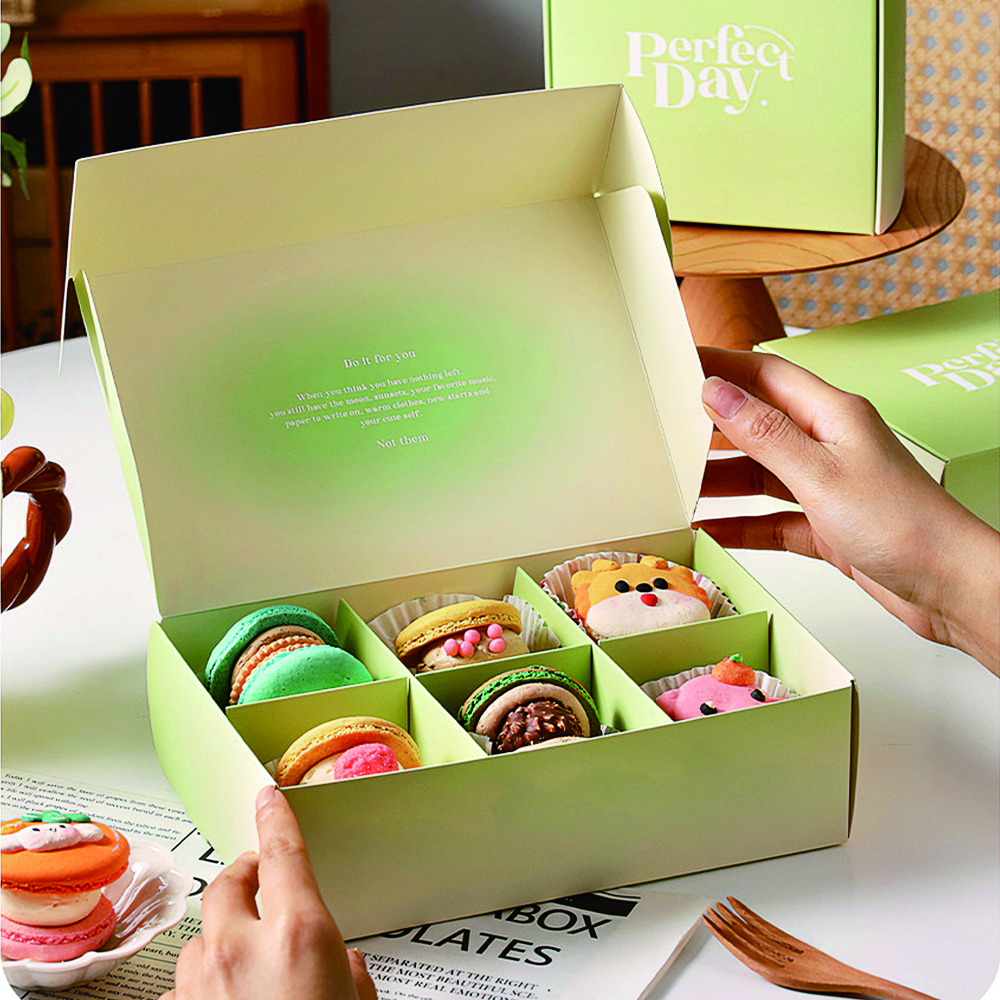 Niestandardowe pudełka pocztowe Hurtowy dostawca babeczek spożywczych