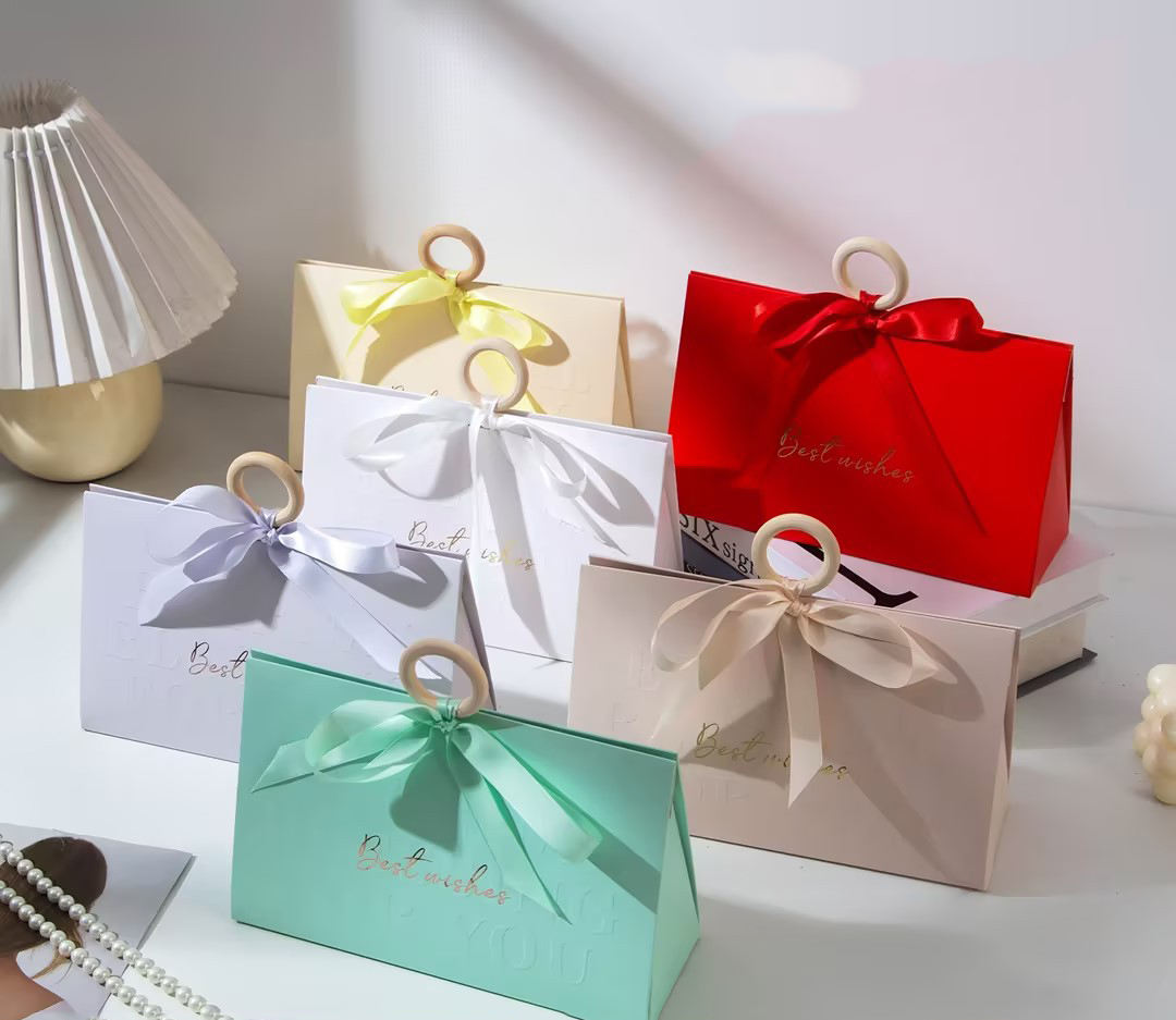 6 Ideas to Make Lip Balm Boxes Noteworthy