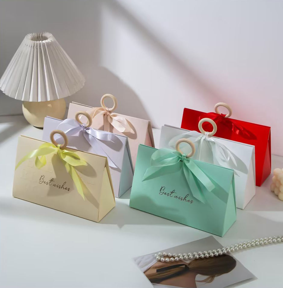 6 Ideas to Make Lip Balm Boxes Noteworthy