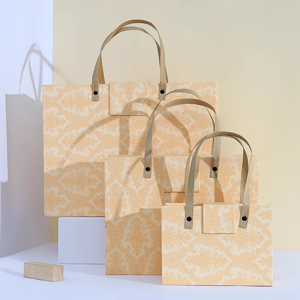 Three Reasons Your Business Requires Candle Packaging