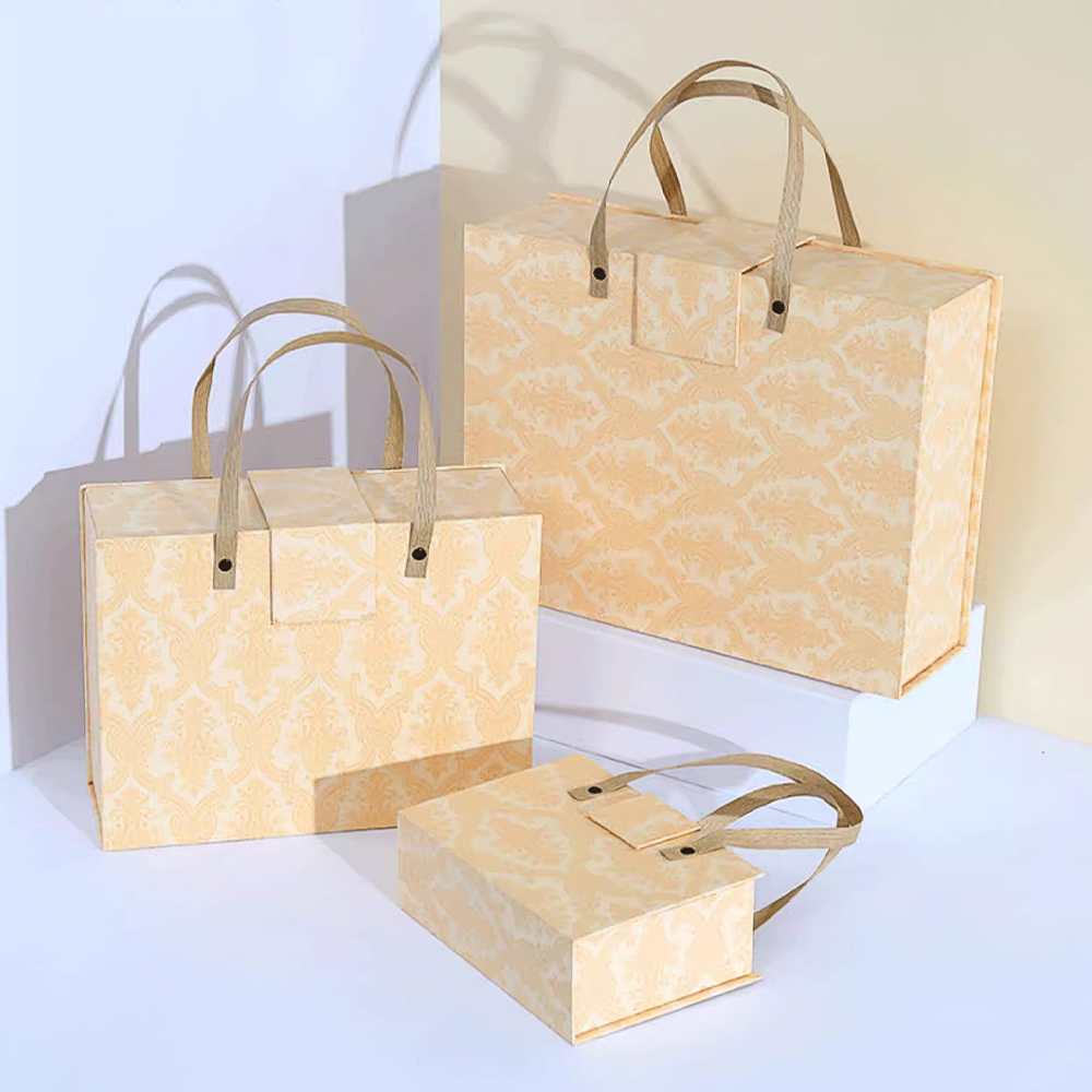 Three Reasons Your Business Requires Candle Packaging