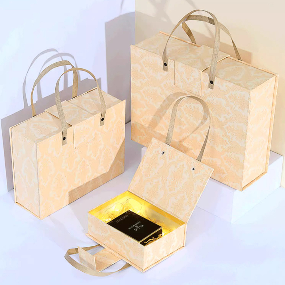 Three Reasons Your Business Requires Candle Packaging