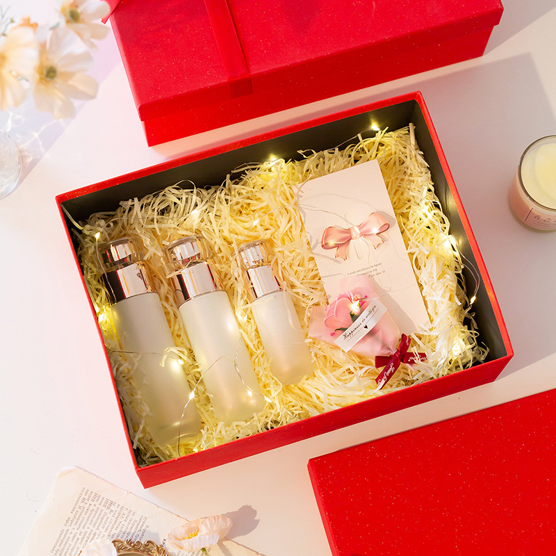 Why Quality Custom Lip Gloss Boxes are Important for Sales