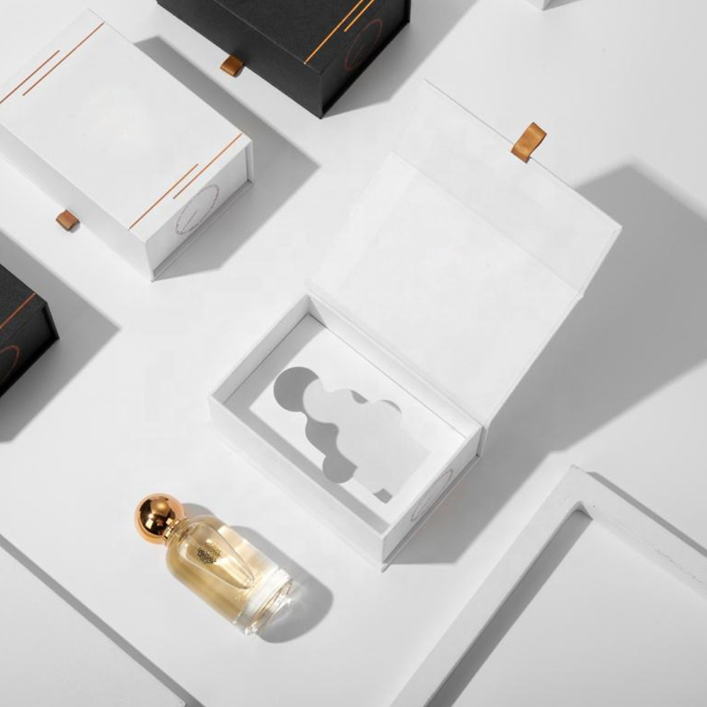 Custom Lotion Boxes: Stand Out on the Shelves 4 Custom Lotion Boxes