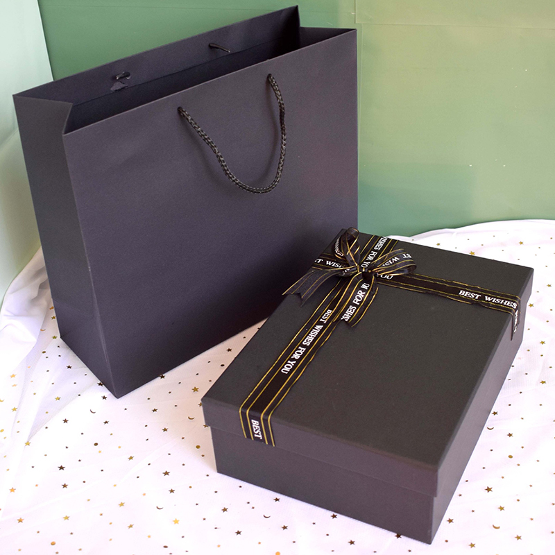 عبوات مستحضرات تجميل صديقة للبيئة