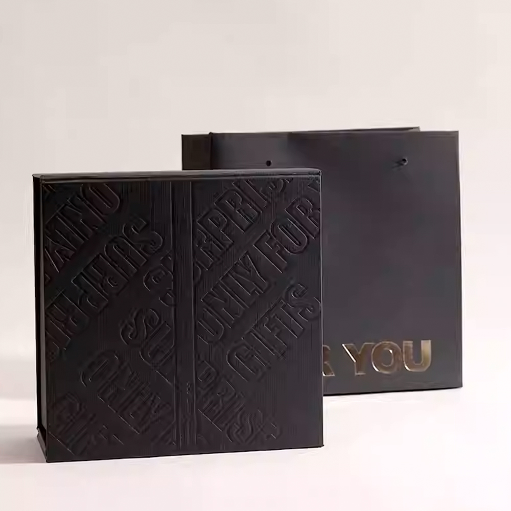 Hur man väljer förpackningsmaterial för ansiktsrengöringsmedel