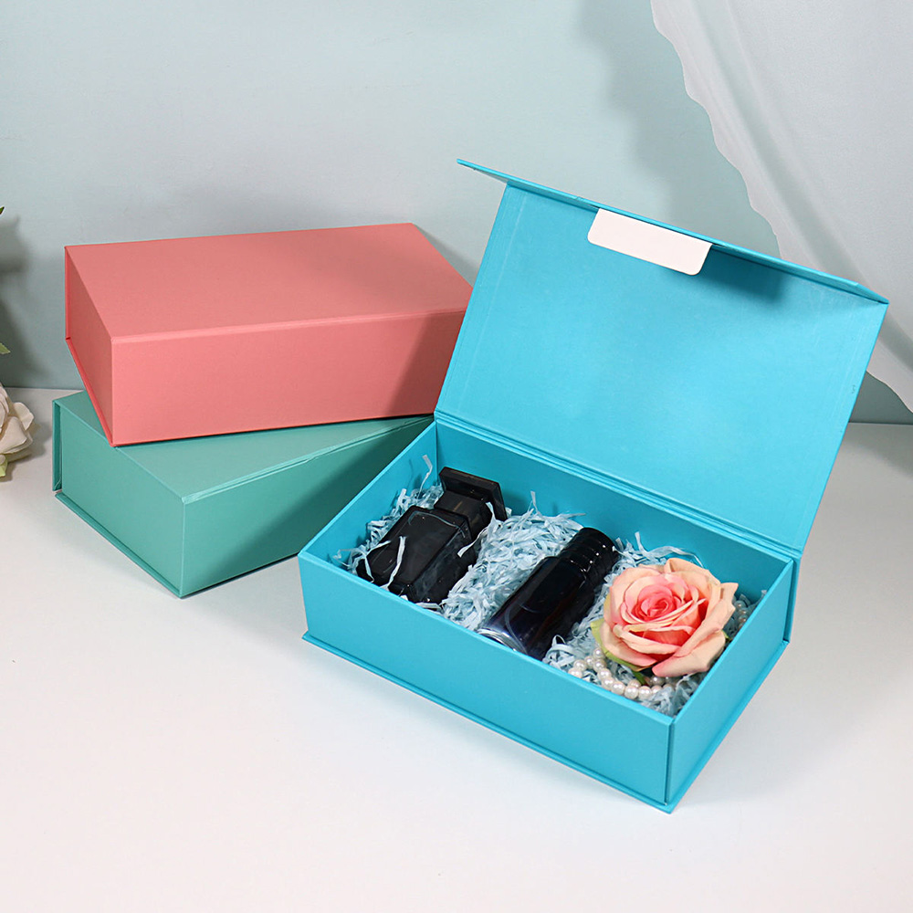 10 Candle Packaging Ideas to Make Your Brand Shine