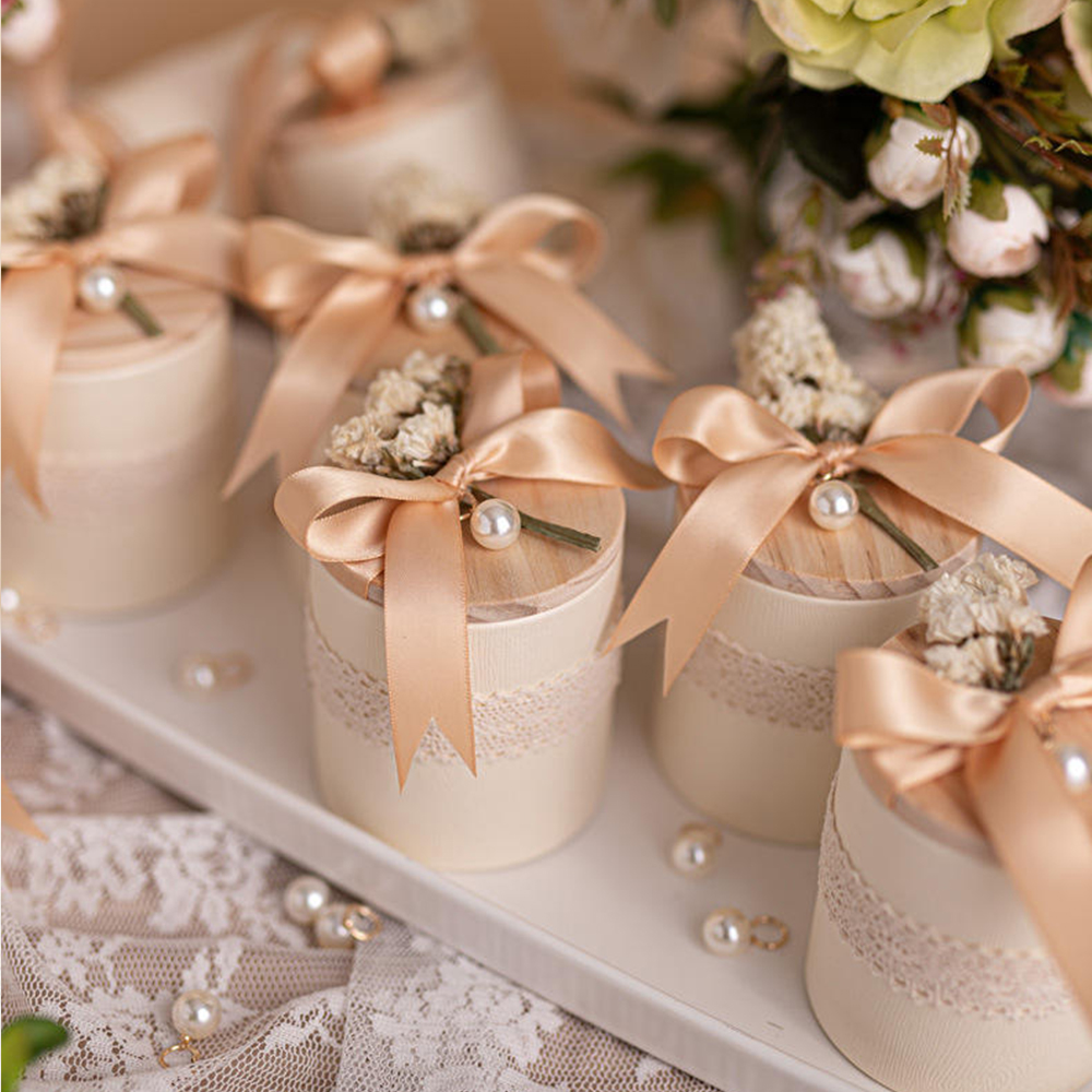 6 Benzersiz Lüks Mum Kutuları için Parlak Fikirler 1 6 Benzersiz Lüks Mum Kutuları için Parlak Fikirler