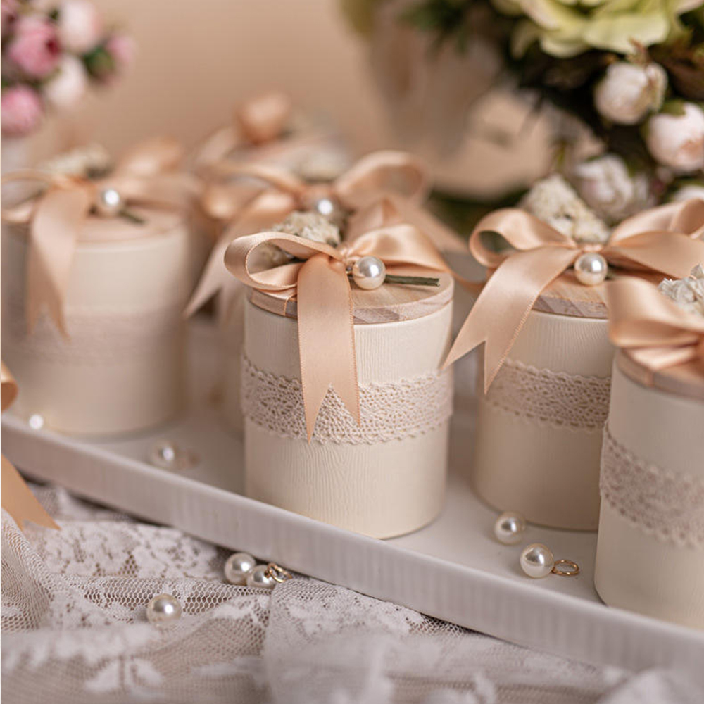 6 Benzersiz Lüks Mum Kutuları için Parlak Fikirler 2 6 Benzersiz Lüks Mum Kutuları için Parlak Fikirler