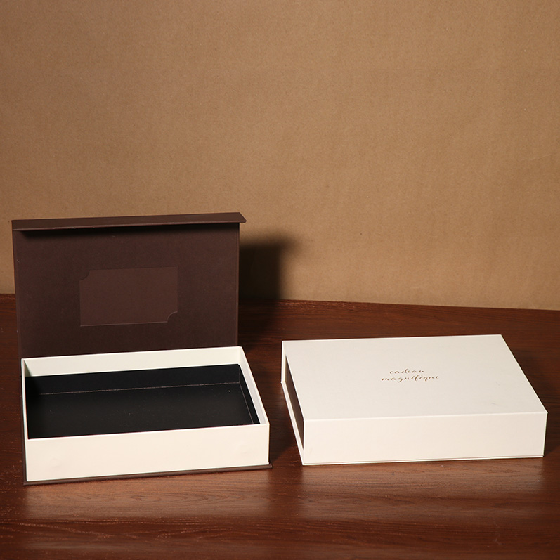 Durable Candle Packaging Solutions for Your Needs