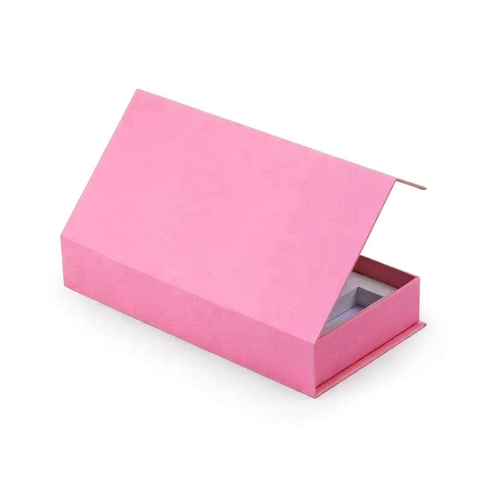 Everything You Need to Know About Candle Packaging